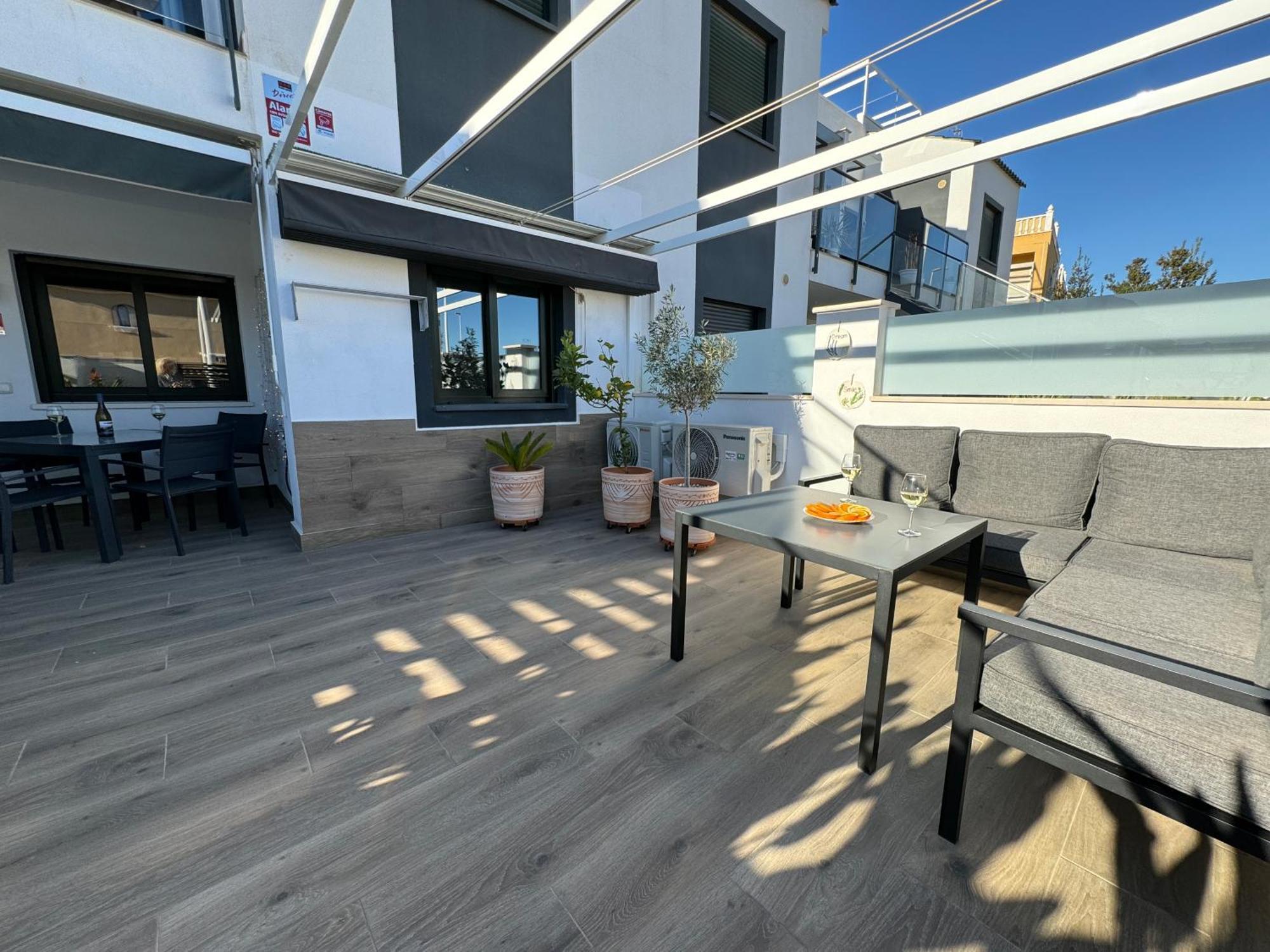 La Zenia Boulevard & House